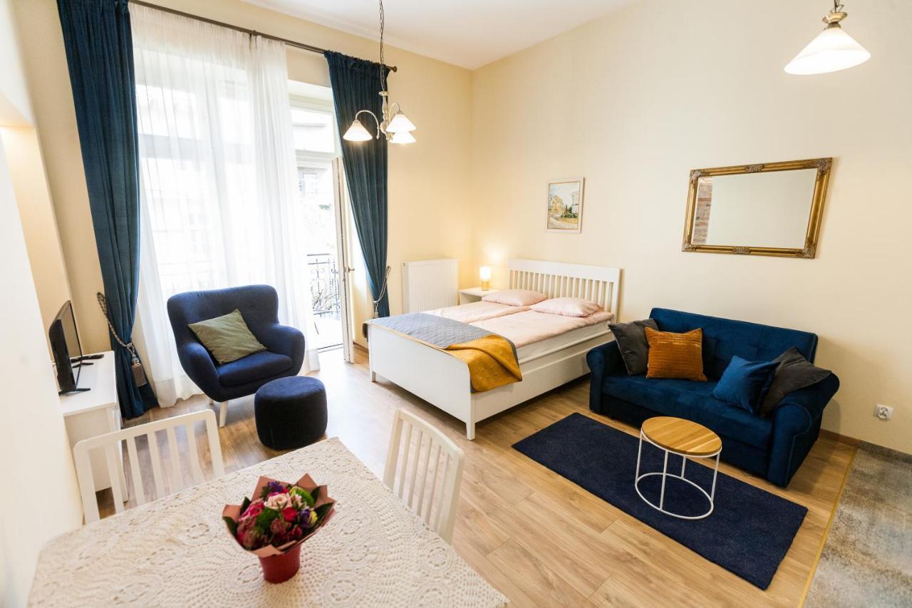 Vintage Sebastiana Apartment Krasków Eksteriør bilde