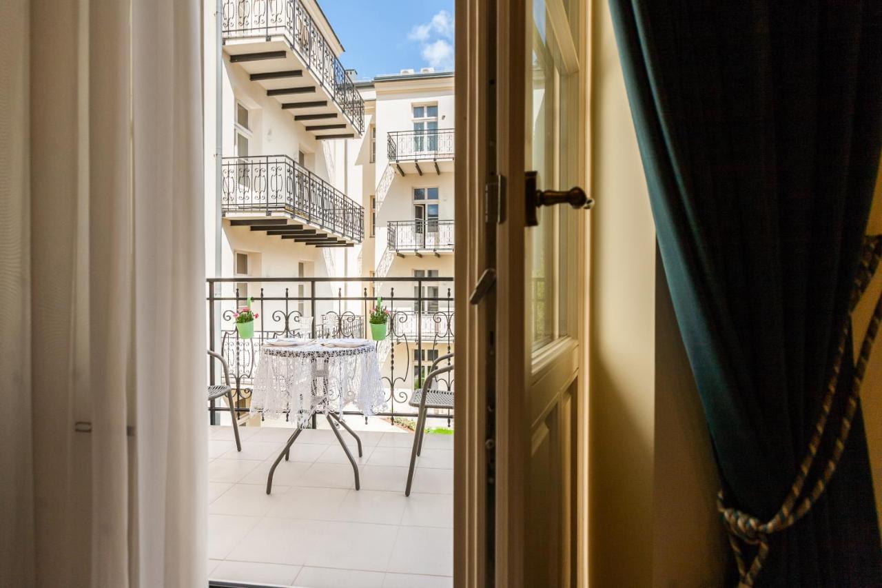 Vintage Sebastiana Apartment Krasków Eksteriør bilde