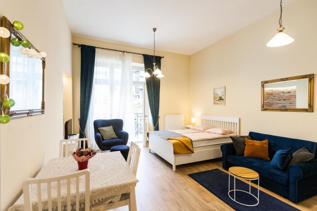 Vintage Sebastiana Apartment Krasków Eksteriør bilde
